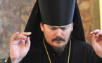 Monseigneur Nestor, évêque de Chersonèse, a lu les canons de Saint André de Crète 