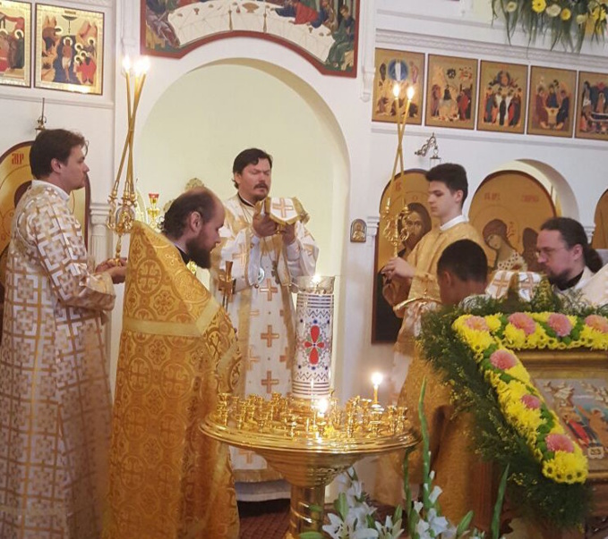 Monseigneur Nestor s'est rendu en visite épiscopale à Barcelone