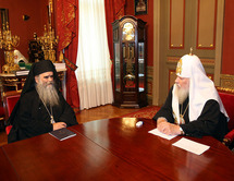 Le patriarche Alexis a reçu le métropolite Amphiloque de Monténégro Le patriarche Alexis a reçu le métropolite Amphiloque de Monténégro