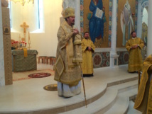Mgr Nestor a présidé la Liturgie à l'église Sainte-Trinité à Paris