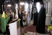 Des évêques des patriarcats de Moscou et de Géorgie ont prié à l'église de l'Exaltation-de-la-Sainte-Croix à Genève
