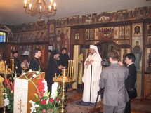 Le patriarche Daniel de Roumanie a visité l'église des Trois-Saints-Docteurs