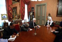 Le patriarche Cyrille a reçu l'Ambassadeur de France en Russie