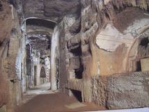 Mgr Hilarion a célébré une liturgie orthodoxe dans les catacombes de Saint-Calliste à Rome Mgr Hilarion a célébré une liturgie orthodoxe dans les catacombes de Saint-Calliste à Rome