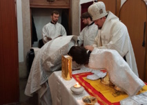 Mgr Nestor, évêque de Chersonèse, a conféré l'ordination presbytérale au diacre Antonio Teicheira Mgr Nestor, évêque de Chersonèse, a conféré l'ordination presbytérale au diacre Antonio Teicheira