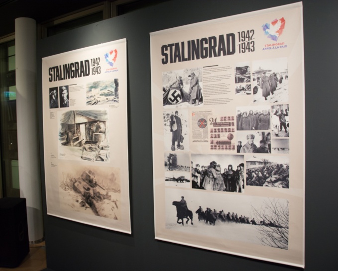 Le vernissage d'une exposition consacrée au 75e anniversaire de la victoire dans la bataille de Stalingrad