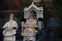 Les patriarches de Moscou et de Constantinople célèbrent une liturgie commune à la cathédrale de Moscou Les patriarches de Moscou et de Constantinople célèbrent une liturgie commune à la cathédrale de Moscou