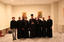 Les séminaristes russes se sont rendus à la liturgie à la cathédrale grecque de Paris