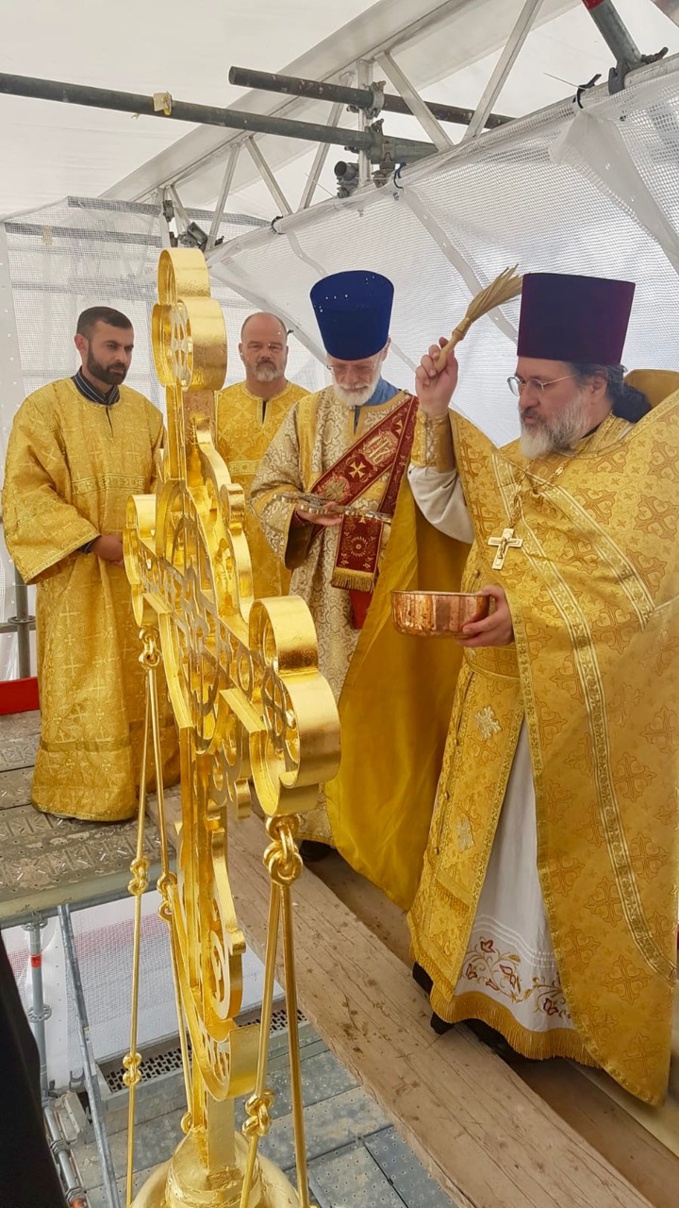 Les paroisses suisses ont célébré la synaxe de tous les saints qui ont brillé sur la terre d’Helvétie. Les paroisses suisses ont célébré la synaxe de tous les saints qui ont brillé sur la terre d’Helvétie.