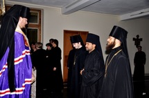 Mgr Nestor a présidé une prise d'habit monastique au Séminaire d'Epinay-sous-Sénart