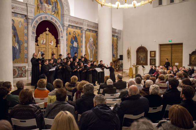 Concert de deux choeurs orthodoxes dédié à la fête de la Nativité du Christ et à la deuxième anniversaire de l’ouverture de la cathédrale Concert de deux choeurs orthodoxes dédié à la fête de la Nativité du Christ et à la deuxième anniversaire de l’ouverture de la cathédrale