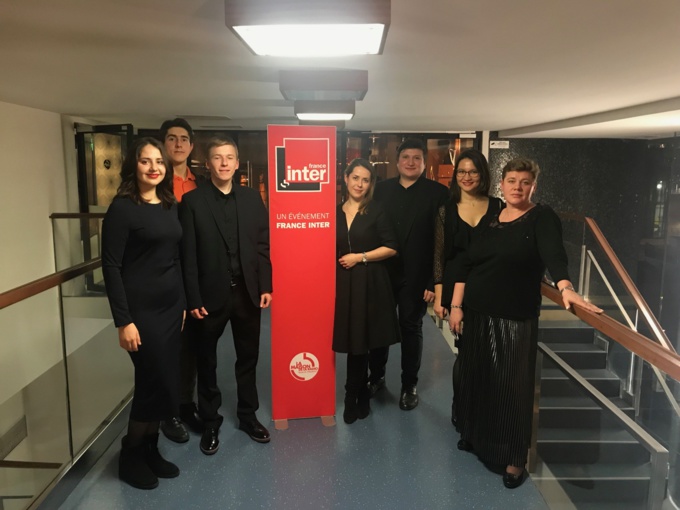 La chorale de la cathédrale de la Sainte-Trinité est intervenue à la radio « France Inter » La chorale de la cathédrale de la Sainte-Trinité est intervenue à la radio « France Inter »