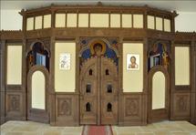 Une nouvelle iconostase installée dans la chapelle du Séminaire orthodoxe russe à Epinay-sous-Sénart