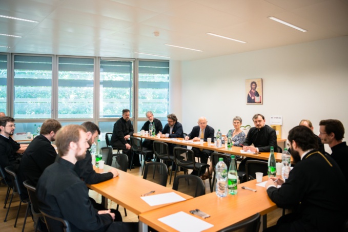 Une session extraordinaire de l'Assemblée générale de l'association diocésaine Une session extraordinaire de l'Assemblée générale de l'association diocésaine