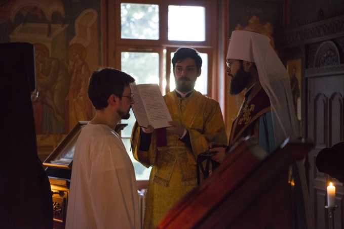 Un des formateurs du Séminaire a reçu la tonsure monastique Un des formateurs du Séminaire a reçu la tonsure monastique