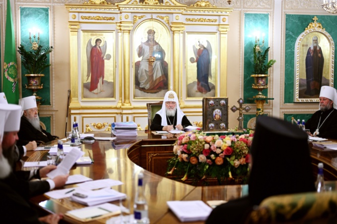 Message du Saint Synode de l’Église orthodoxe russe aux évêques, prêtres, moines, moniales et laïcs au sujet de la diffusion de la pandémie de coronavirus
