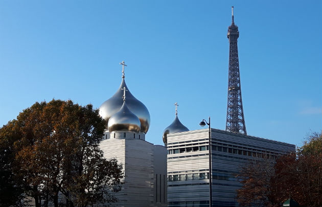 Le reconfinement: Cathédrale Sainte-Trinité à Paris sera ouverte pour la prière particulière