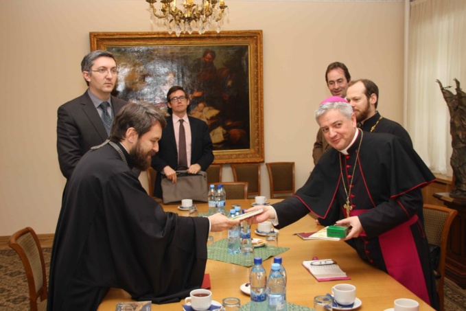 Mgr Marc Aillet reçu par le métropolite Hilarion de Volokolamsk à Moscou Mgr Marc Aillet reçu par le métropolite Hilarion de Volokolamsk à Moscou