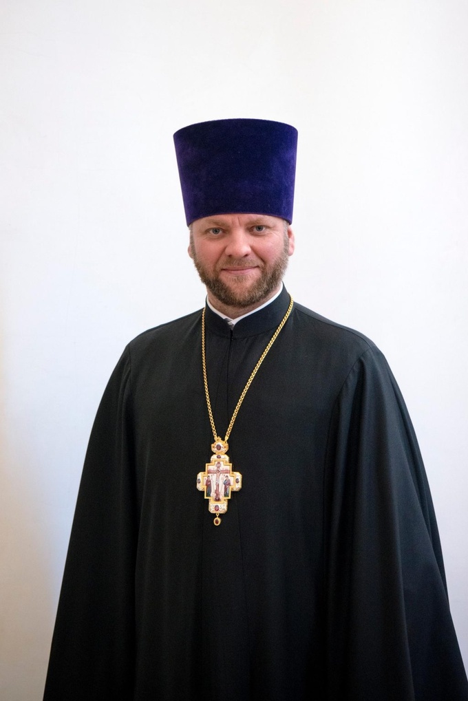 Prêtre Maxim POLITOV