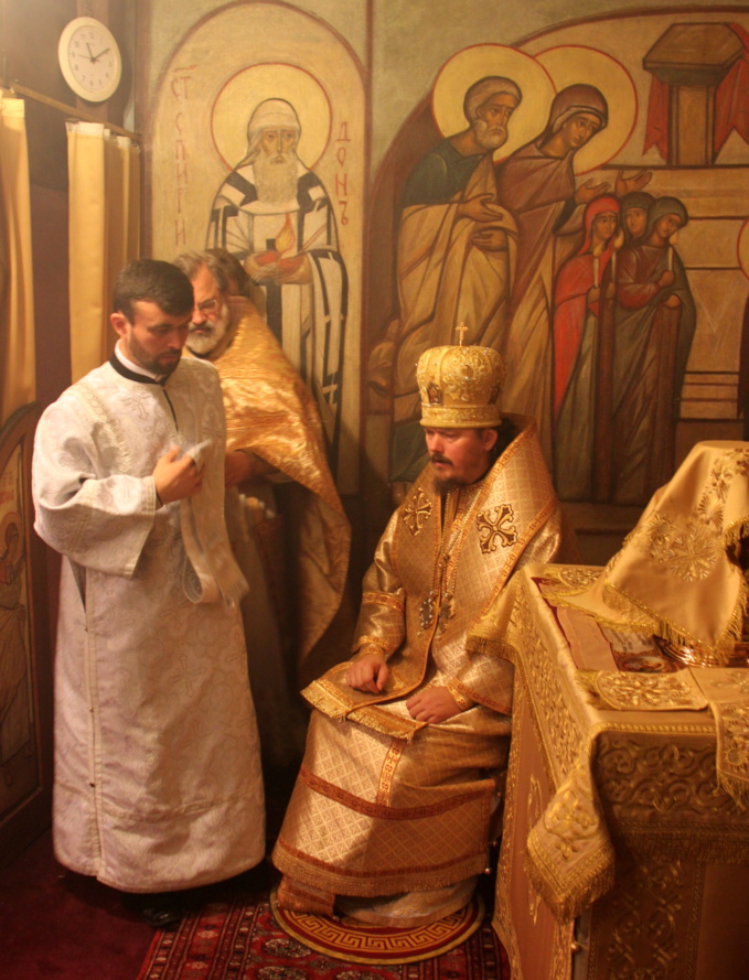 Ordination sacerdotale d'Ivan Dimitrov à l'église des Trois-Saints-Docteurs à Paris