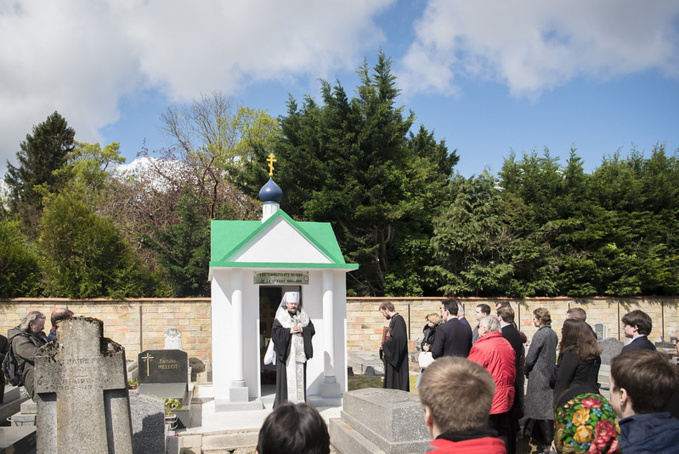 L'Exarque patriarcal en Europe occidentale a consacré la chapelle restaurée, érigée en mémoire des soldats russes tombés pendant la Première Guerre mondiale