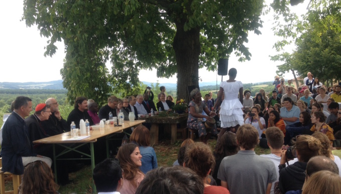 L'évêque Nestor a participé aux festivités du 75e anniversaire de la Communauté de Taizé L'évêque Nestor a participé aux festivités du 75e anniversaire de la Communauté de Taizé