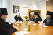 Réunion du Synode de l’Exarchat patriarcal en Europe occidentale à Paris Réunion du Synode de l’Exarchat patriarcal en Europe occidentale à Paris