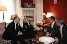 Le patriarche Alexis s'est rendu à l'ambassade de Grèce à Moscou Le patriarche Alexis s'est rendu à l'ambassade de Grèce à Moscou