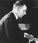 Novgorod: Célébration d'un office des défunts à la mémoire de S. Rachmaninov Novgorod: Célébration d'un office des défunts à la mémoire de S. Rachmaninov