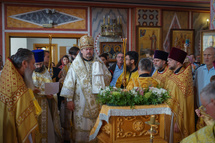 Monseigneur Nestor a présidé la fête de Tous les saints d'Espagne et de Portugal en la cathédrale madrilène