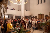 Le métropolite de Chersonèse et d’Europe occidentale Marc a présidé les offices de Pâques en la cathédrale de la Sainte Trinité à Paris Le métropolite de Chersonèse et d’Europe occidentale Marc a présidé les offices de Pâques en la cathédrale de la Sainte Trinité à Paris