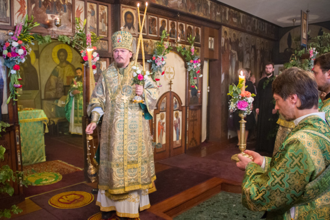 Deux ordinations au jour de la Pentecôte pour le diocèse de Chersonèse