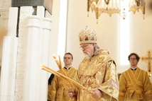 L’Exarque patriarcal a célébré les vigiles dominicales en la cathédrale de la Sainte Trinité à Paris L’Exarque patriarcal a célébré les vigiles dominicales en la cathédrale de la Sainte Trinité à Paris