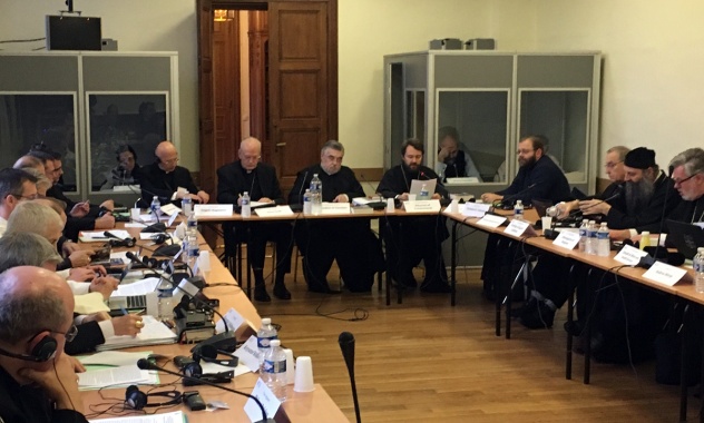 Le métropolite Hilarion de Volokolamsk a participé au V Forum orthodoxe-catholique de Paris Le métropolite Hilarion de Volokolamsk a participé au V Forum orthodoxe-catholique de Paris