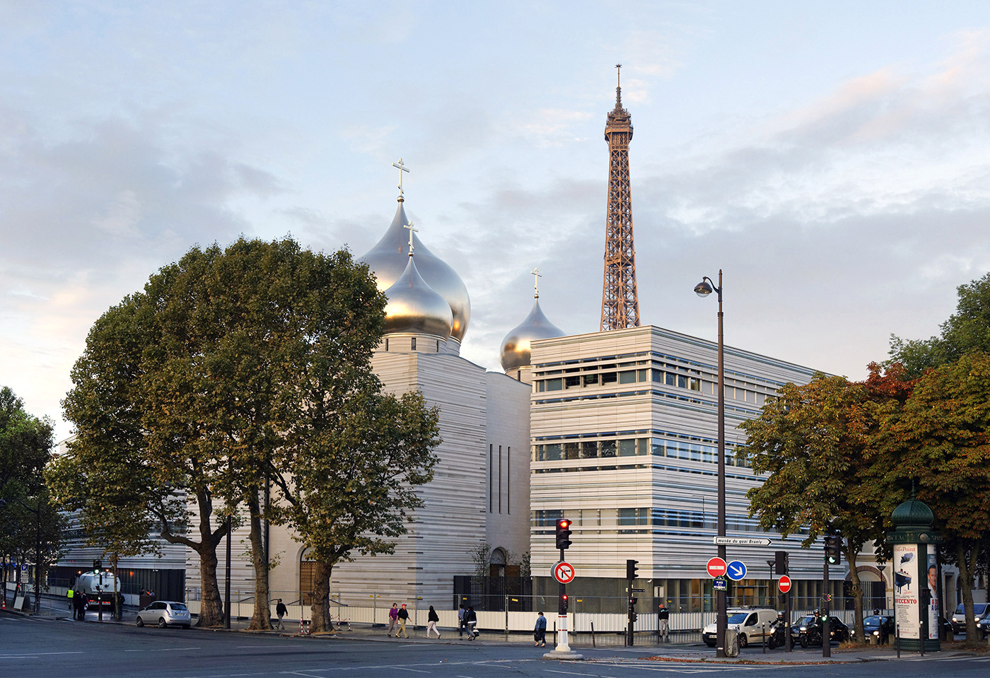 La cathédrale de la Sainte Trinité est ouverte quotidiennement