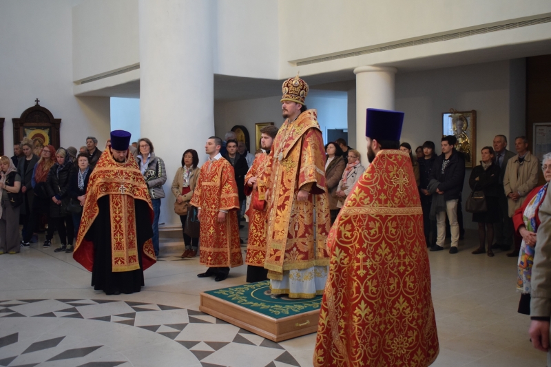 Visites pascales de Monseigneur Nestor, évêque de Chersonèse