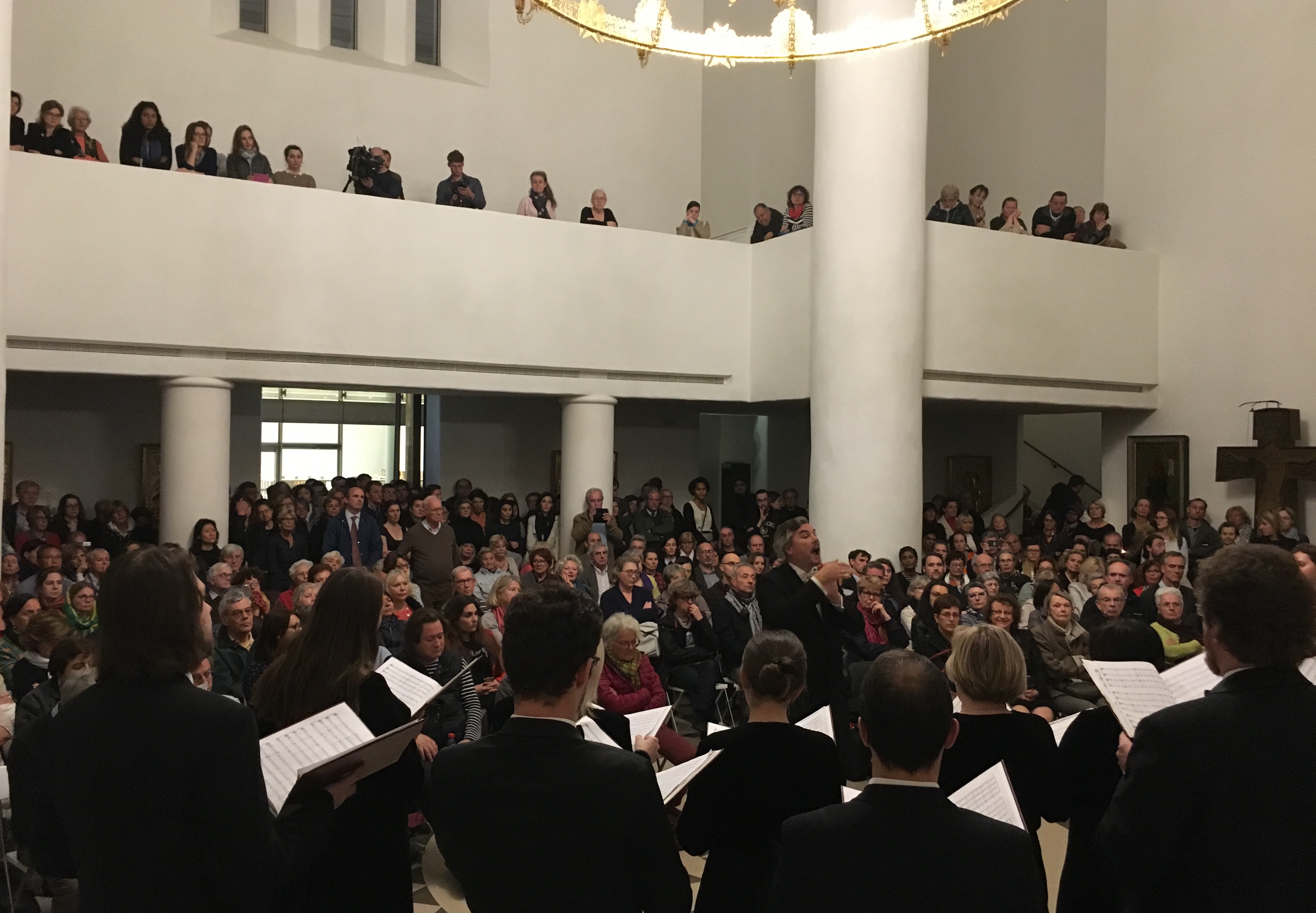 Le Chœur Synodal de Moscou s'est produit dans la cathédrale de la Sainte-Trinité