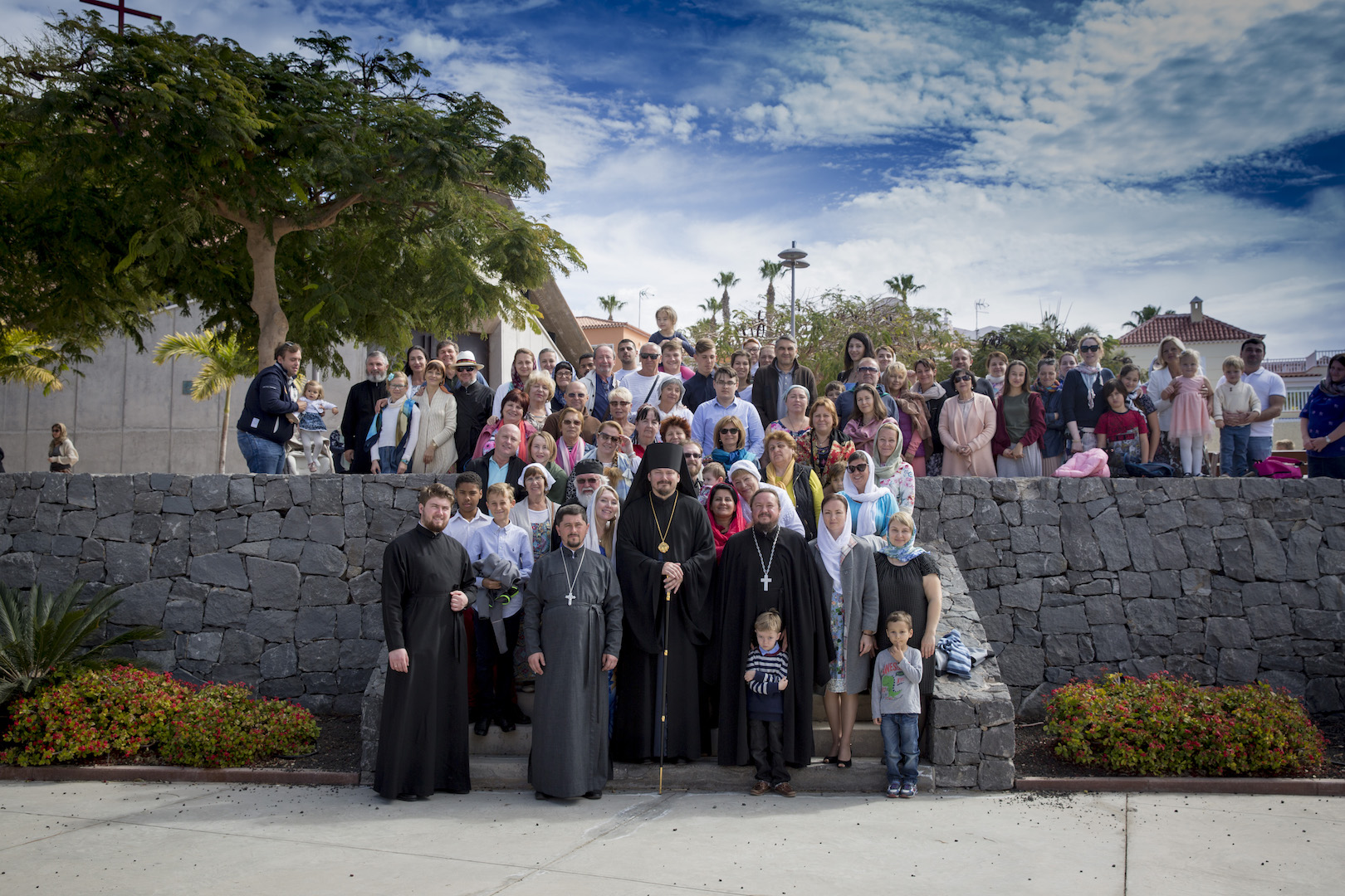 Mgr Nestor, évêque de Chersonèse, a présidé les solennités à l'occasion de la fête onomastique de la paroisse de la Sainte Rencontre à Tenerife