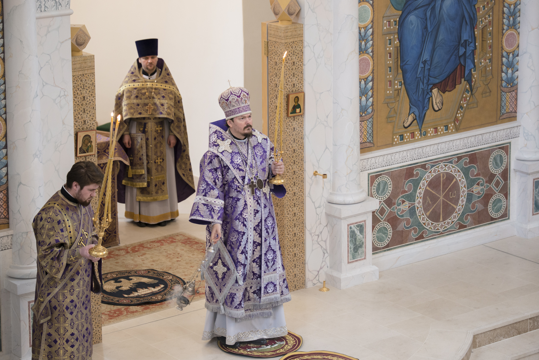 Mgr Nestor a célébré la Divine Liturgie du quatrième dimanche du Grand Carême