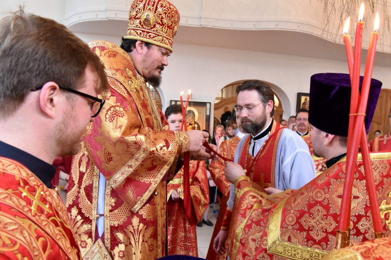 L'évêque Nestor a présidé une Divine Liturgie à Zurich