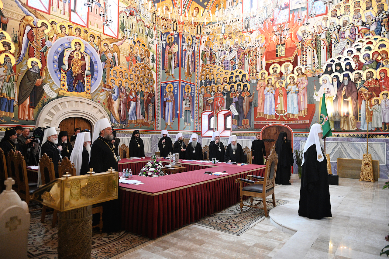 Le métropolite Antoine participe à la session du Saint-Synode