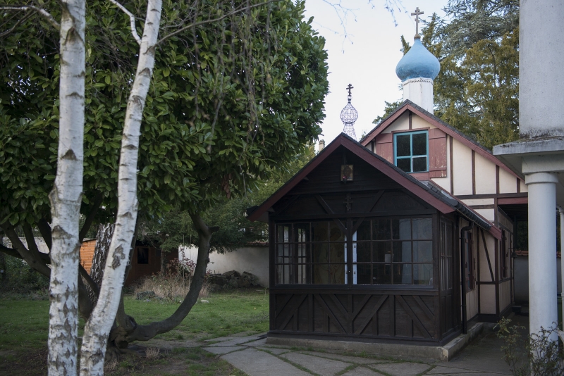 Son Excellence Sabbas, évêque de Zélénograd, a célébré la Divine Liturgie en l'église Saints-Constantin-et-Helène à Clamart.