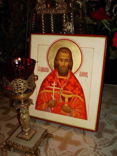 Bruxelles: Un prêtre du diocèse russe en Belgique bénit l’icône de son arrière-grand-père martyr