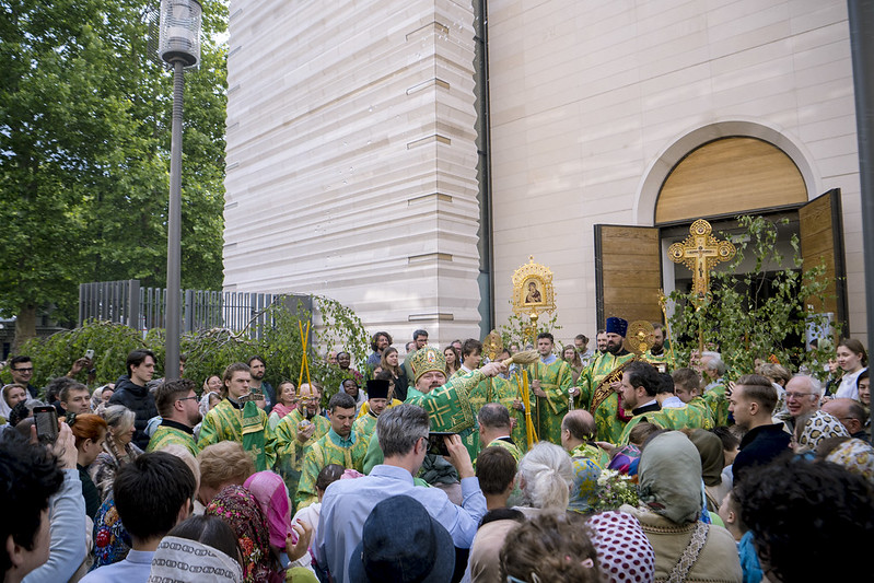 Fête onomastique de la cathédrale de la Sainte Trinité à Paris