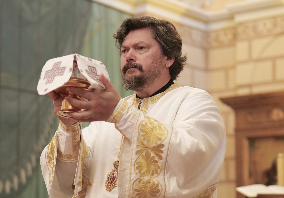 Monseigneur Nestor a célébré la Divine Liturgie à Saint-Tropez
