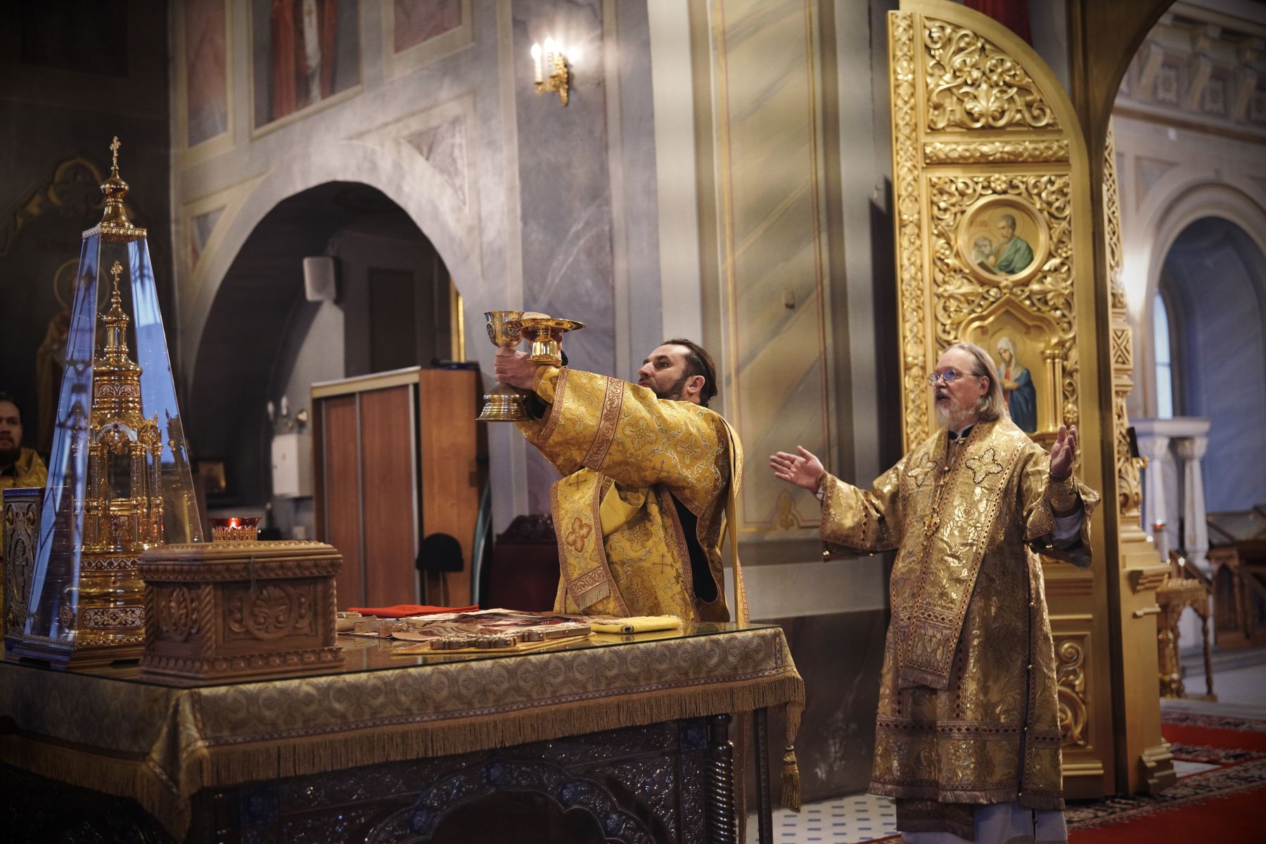 La Liturgie archipastorale célébrée en la cathédrale de la Nativité du Christ à Riazan