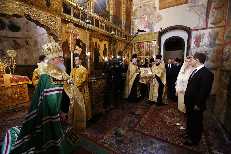 Patriarche Alexis: 'Le pouvoir n'est pas une gloire ou des honneurs, mais un service sacrificiel'