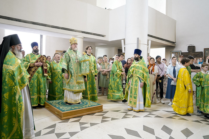 Fête onomastique de la cathédrale de la Sainte Trinité à Paris