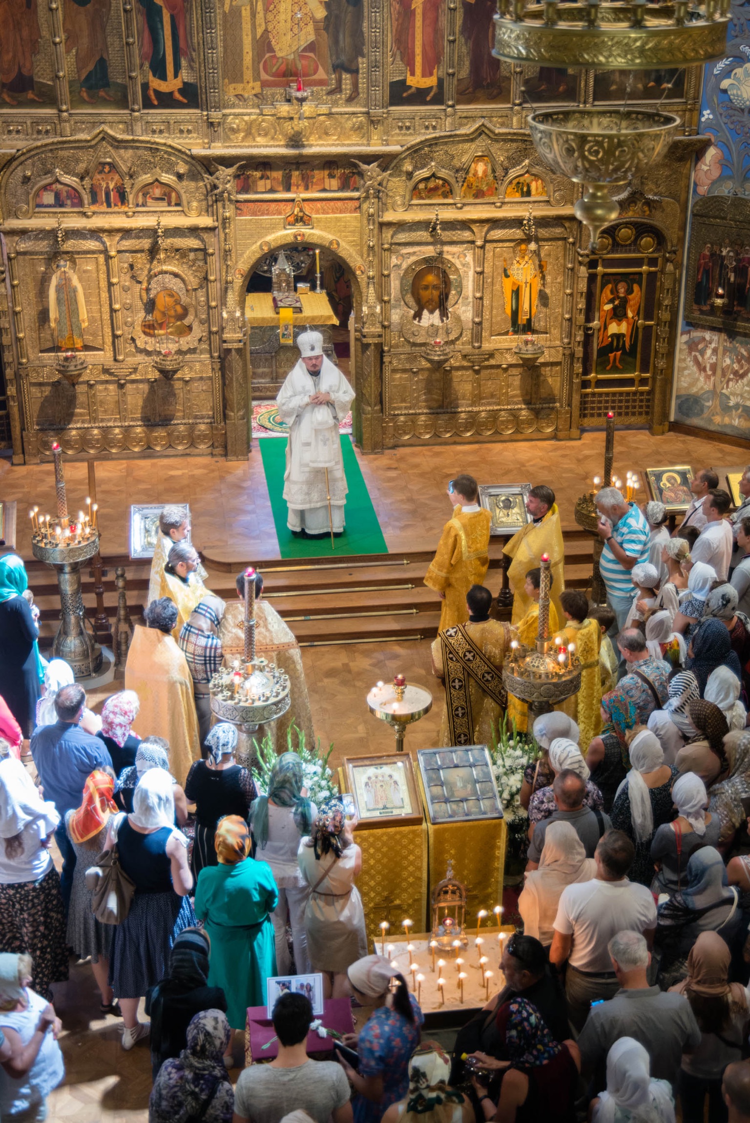 A l'église Saint-Nicolas de Nice une panikhide en mémoire des victimes de l'attentat A l'église Saint-Nicolas de Nice une panikhide en mémoire des victimes de l'attentat