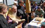 Un archevêque russe a visité le camp des réfugiés d'Ossétie du Sud